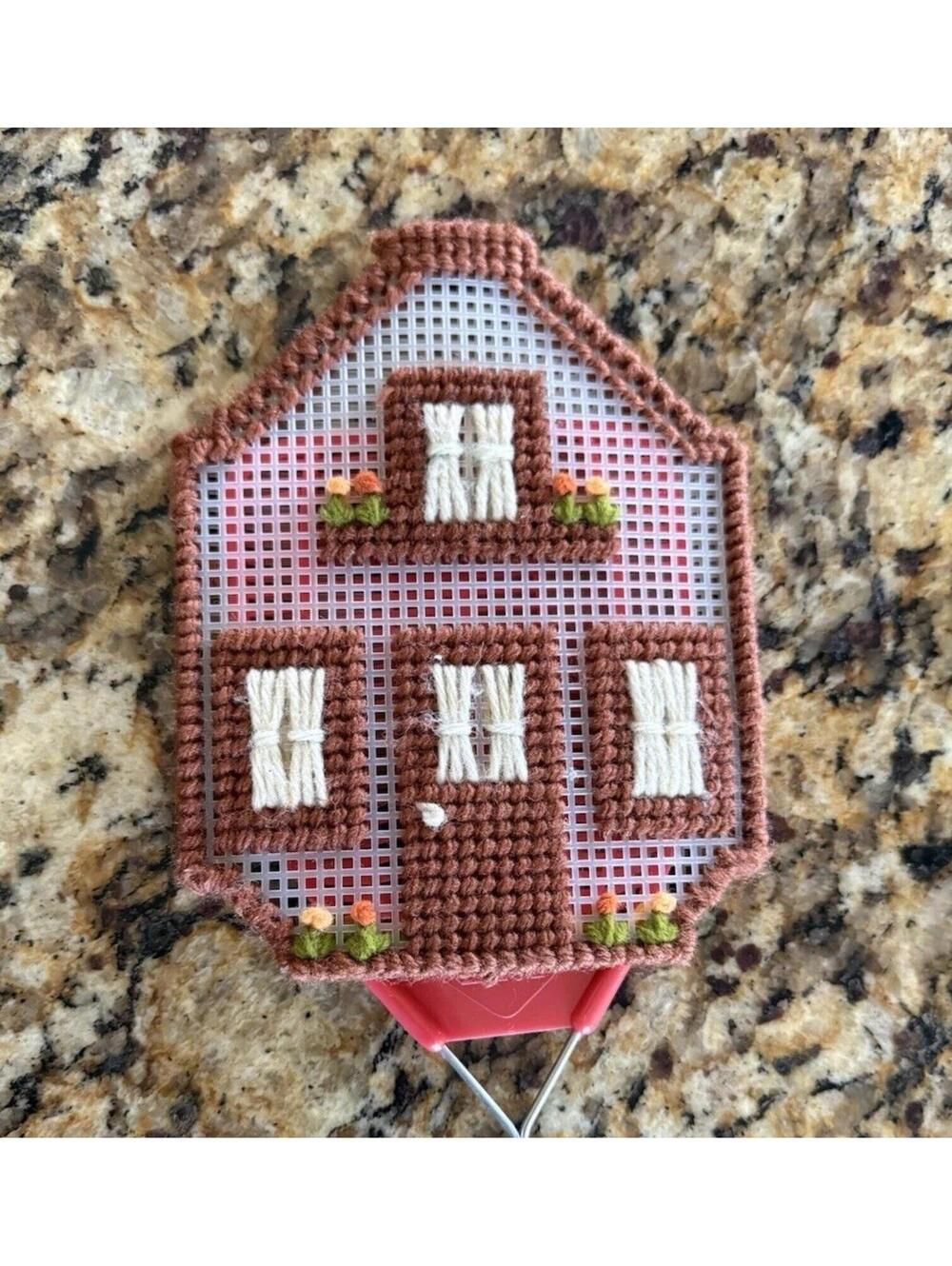 Fly Swatter Cover Handmade Plastic and Yarn Cover House‎ Cottage